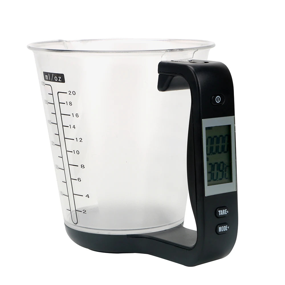 Digital kitchen measuring cup – precise measurements with a smart display