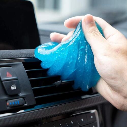 Cleaning slime – a fun way to get rid of dust and crumbs